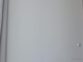 Alena Ostanova Cool chica