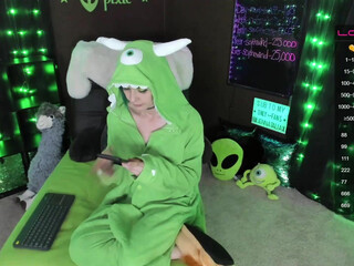 midnightpixie Mature beauty