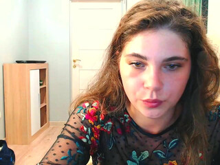 bella_for_you cute brunette girl masturbates passionately