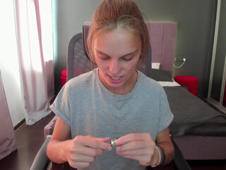 angela__boom thick mare fucks both holes