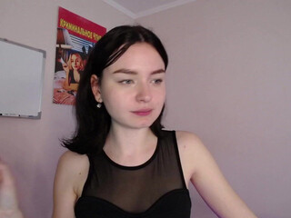 alice_braga greedily fucks her pussy