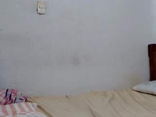 stacy_woods seductive blonde fucks sex toys