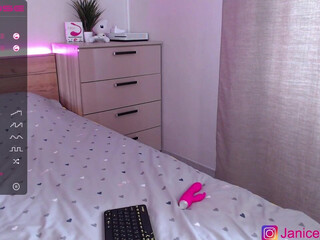 janice_sweet Charming hottie