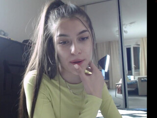 sweety_morgan whore babe masturbates pussy