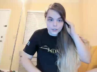 pavlovswhore cute bitch caresses sex lips