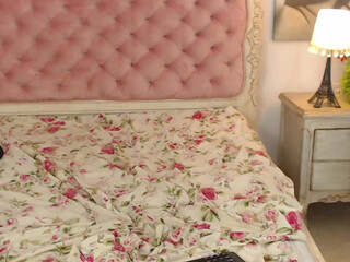 lissa_and_mike shakes while husband is not at home