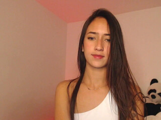 hot6sides9switching incendiary lady masturbates both holes with pleasure