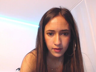 hot6sides9switching pretty female having fun with phallus