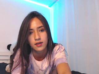 hot6sides9switching with a toy