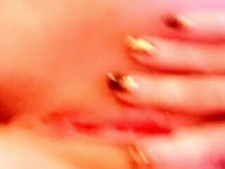 summerhart submissive chick makes suction