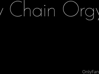 summerhart luxurious swell shows off her breasts