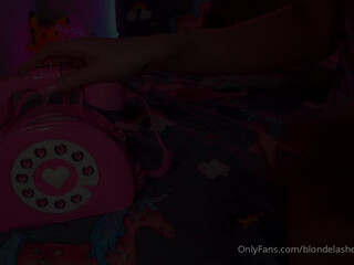 blondelashes19 luxury sluts jerking off