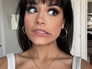 OnlyFans_Hannah Gavalda_aka_ whoahannahjo cute bitch in erotic outfit