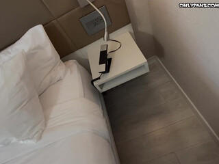 Alexis Tae  the obstinate queen pulls the cap