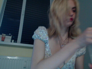 holymollylight graceful babe gently masturbates pussy