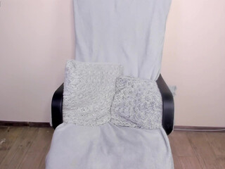 gabbi_i luxurious harlot poses in fr