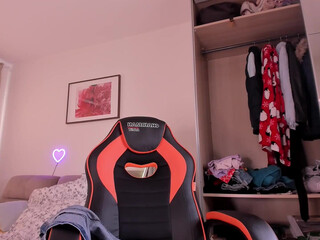 fluffy_hat wonderful  cam girl  fucks sex toy