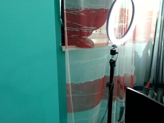 ariel_for_you graceful babe gently masturbates pussy