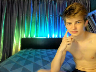 timon1201 Redheaded chick