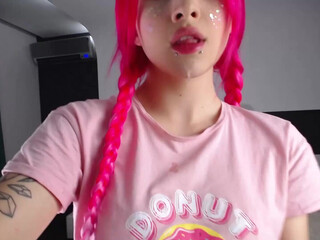 wild_lov cute pussy showing boobs