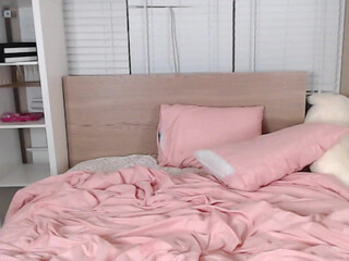 violetbby convulsing