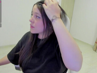 _luna_lu openwork blonde dancing a striptease