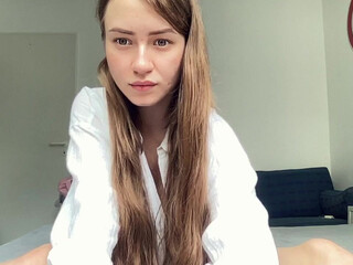 strawberryjamx Gorgeous and sexy beauty