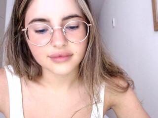 playnofuckinggames busty bitch fucks her shaved pussy