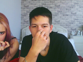 kira_kiro beautiful lady gently masturbates pussy