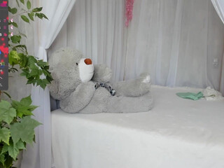 _sabrina_sunny luxurious bitch fucks pussy with phallus