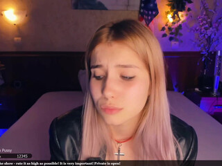 kristenrobertson charming slut is naughty with a vibrator