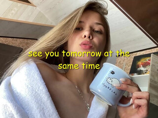 infinite_reality crazy passion fingering shaved pussy