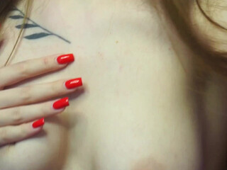 dainty_bit bitch in high heels and her sexy legs