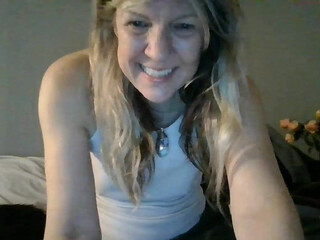 aussietreasure Slutty brunette