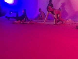 elenakoshkaxoxo mature chick pulls pussy