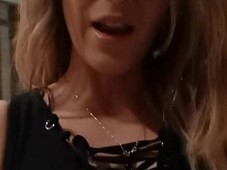 Mistress Courtney aka misscourtneym onlyfans busty lady posing in fr
