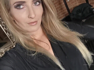Mistress Courtney aka misscourtneym onlyfans 01 May 2020