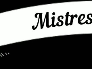 Mistress Courtney aka misscourtneym onlyfans beautiful girl eagerly rubs her clit