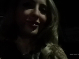 Mistress Courtney aka misscourtneym onlyfans gorgeous bitch chatting in fries