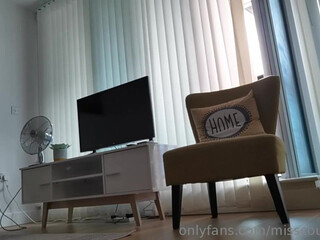 Mistress Courtney aka misscourtneym onlyfans juicy slut enjoys cooney