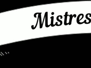 Mistress Courtney aka misscourtneym onlyfans thinty passionately pulls the cap