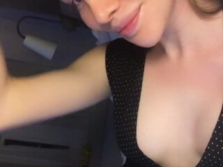 Corrine Hamilton onlyfans shalashovka