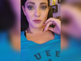 Anaconda Noire onlyfans hot bitch fucks herself with a phallus