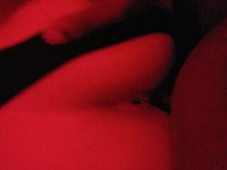 Anaconda Noire onlyfans sweet little thing wags elastic booty