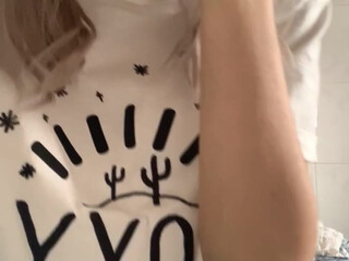 evaelfie mature bitch fucks both slots hard