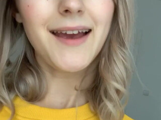 evaelfie cute brunette fucked cunt with phallus