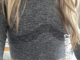 guesswhox2 cute girl masturbates cunt at the wheel