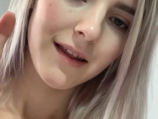 evaelfie Busty queen