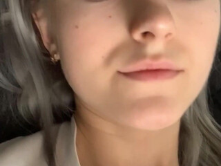 evaelfie mysterious goddess gently caresses her ass with her fingers