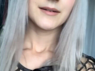 evaelfie Lustful brunette